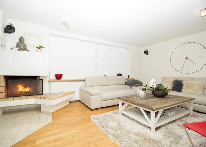 Luxury Villa Reykjavik
